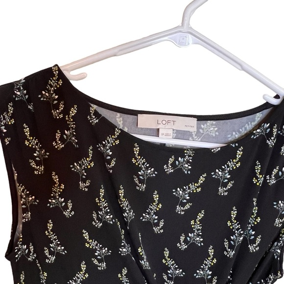Ann Taylor LOFT Petite Small Black Floral Dress Sleeveless Wrap - Picture 2 of 3